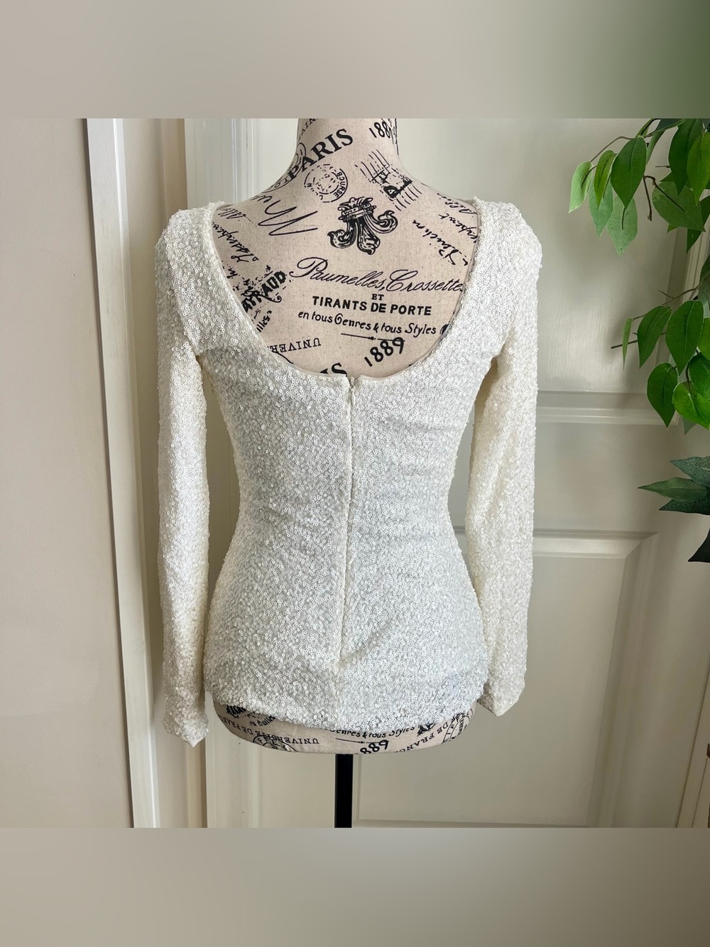 Lauren Ralph Lauren Evening Sequin Long Sleeve Boat Neck Top White Sz 2 - Picture 10 of 16